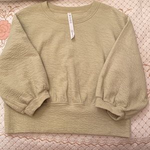 Lululemon Textured Crewneck Pullover Women’s Sweatshirt Light Green